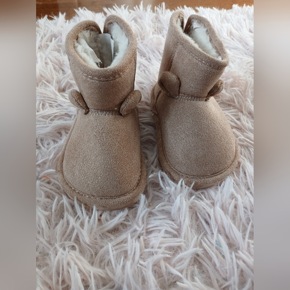H&M Cozy Baby Boots Size 4/5